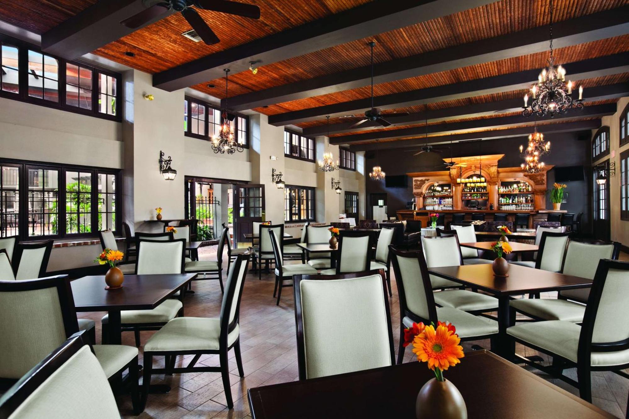 Embassy Suites By Hilton Napa Valley Exteriör bild