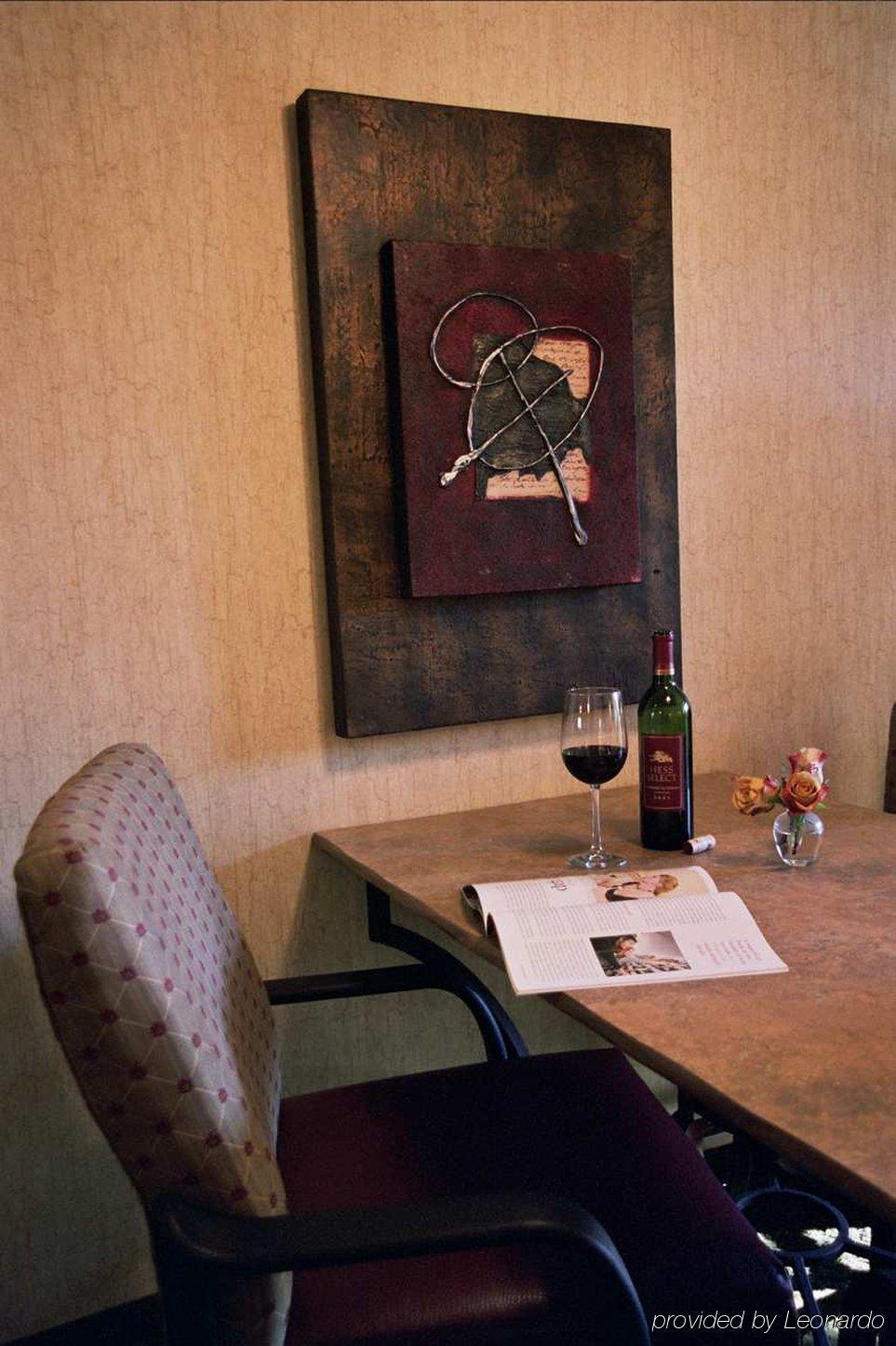 Embassy Suites By Hilton Napa Valley Rum bild